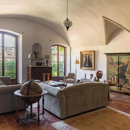 Guest house El Palauet De - Adults Only 3*